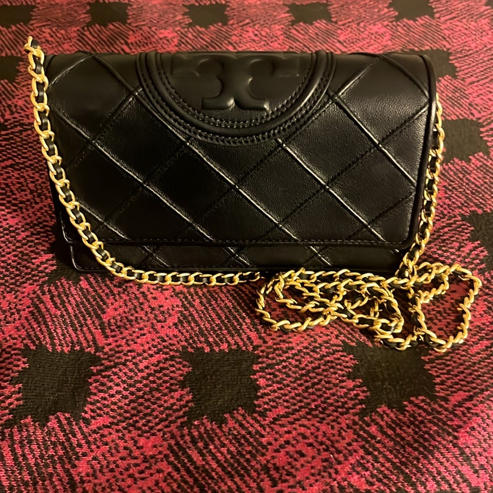 Tory Burch Fleming Soft Chain Wallet NWT